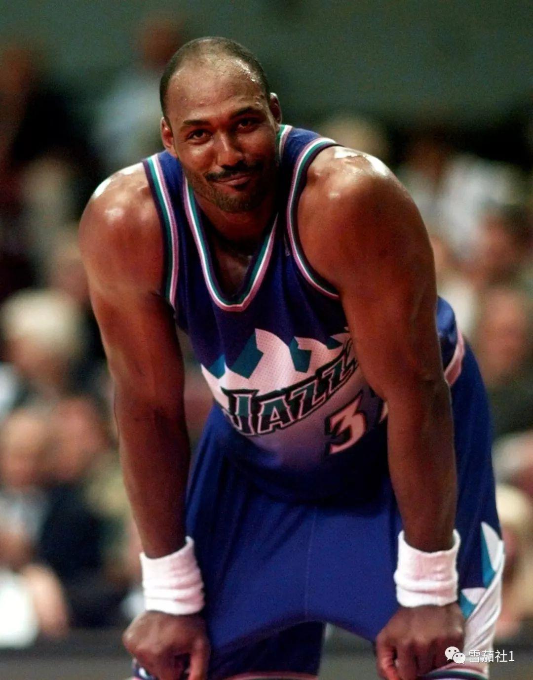 她在50米 她在50米